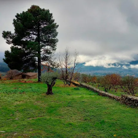 La Cirujana De Gredos בית נופש